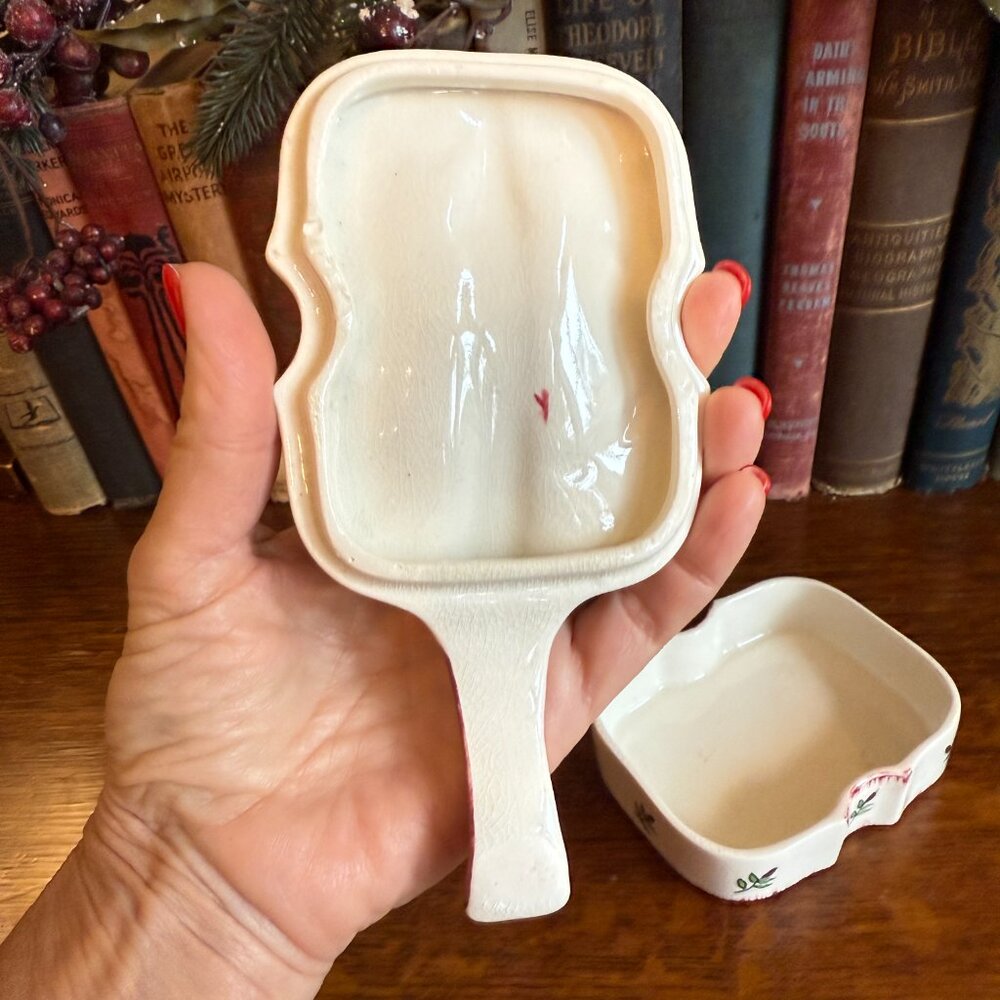 Vintage Violin Trinket Box Made in England "Freind of all/Freind of no one" - Picture 8 of 17